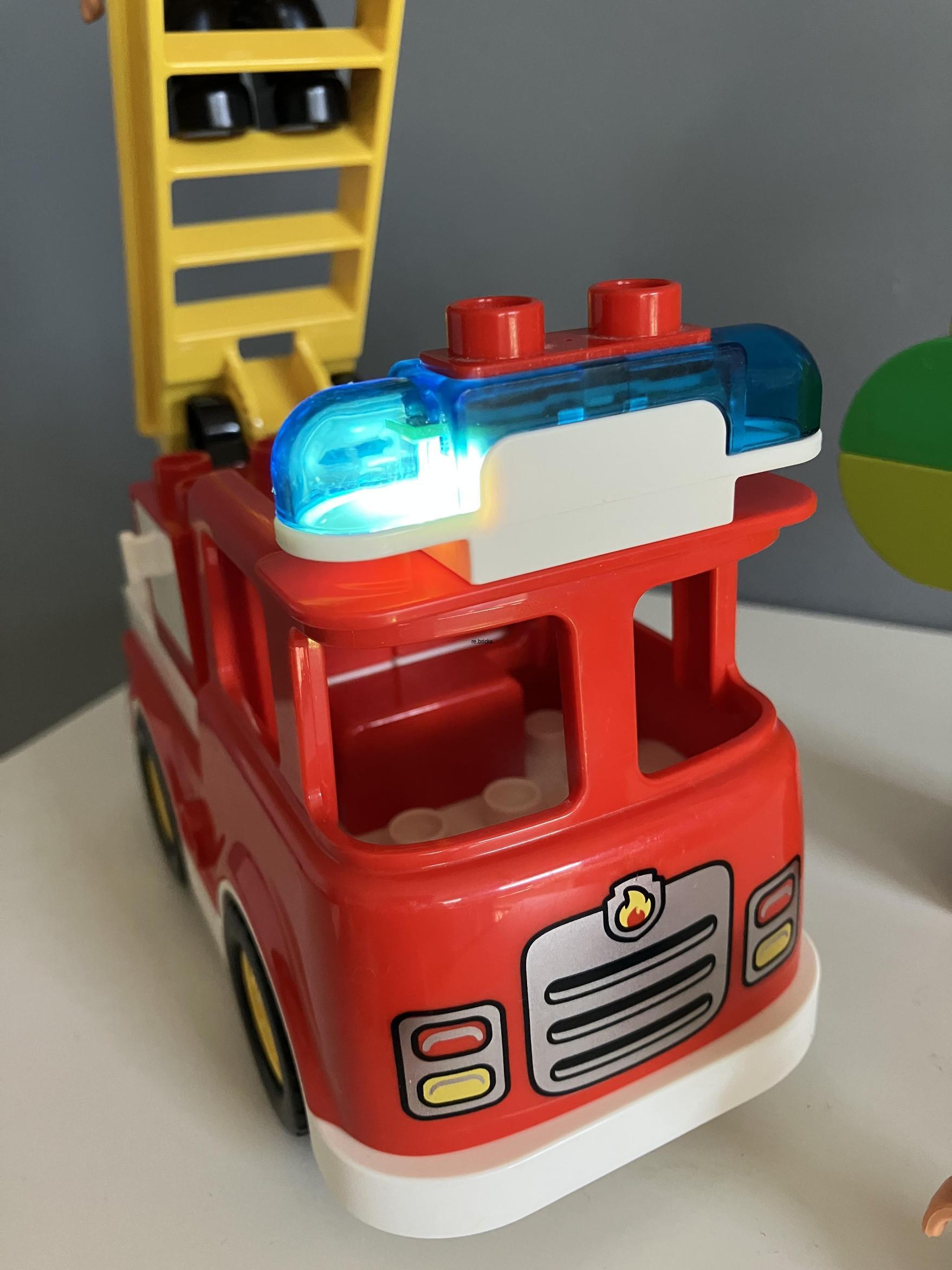 Lego Duplo 10901 Hasičské auto