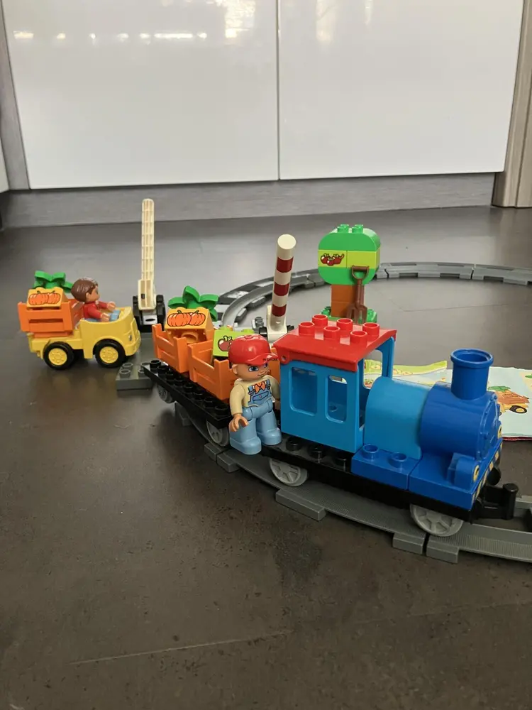Lego Duplo 10810 vláček s přejezdem