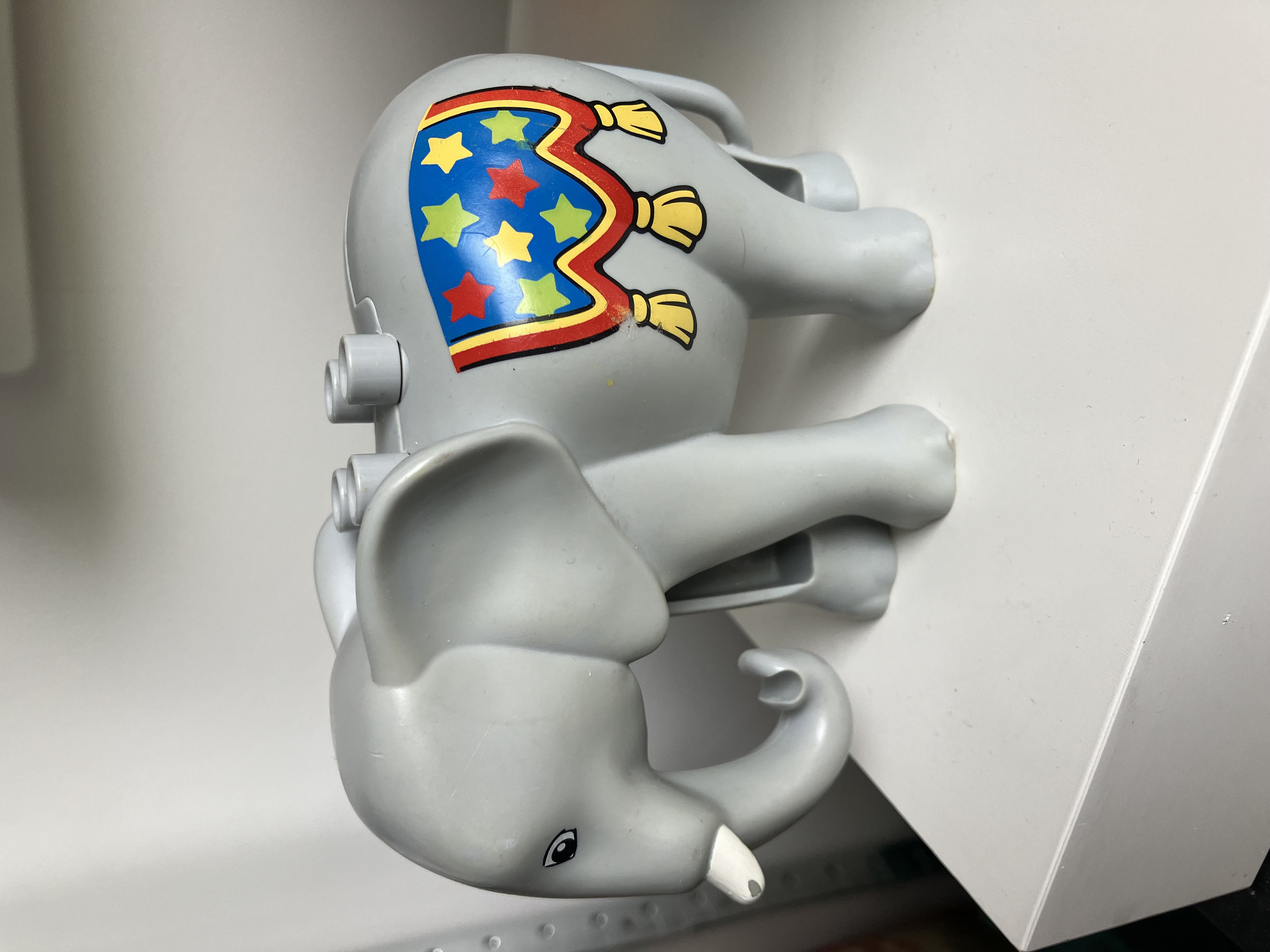 Lego Duplo cirkusovy slon