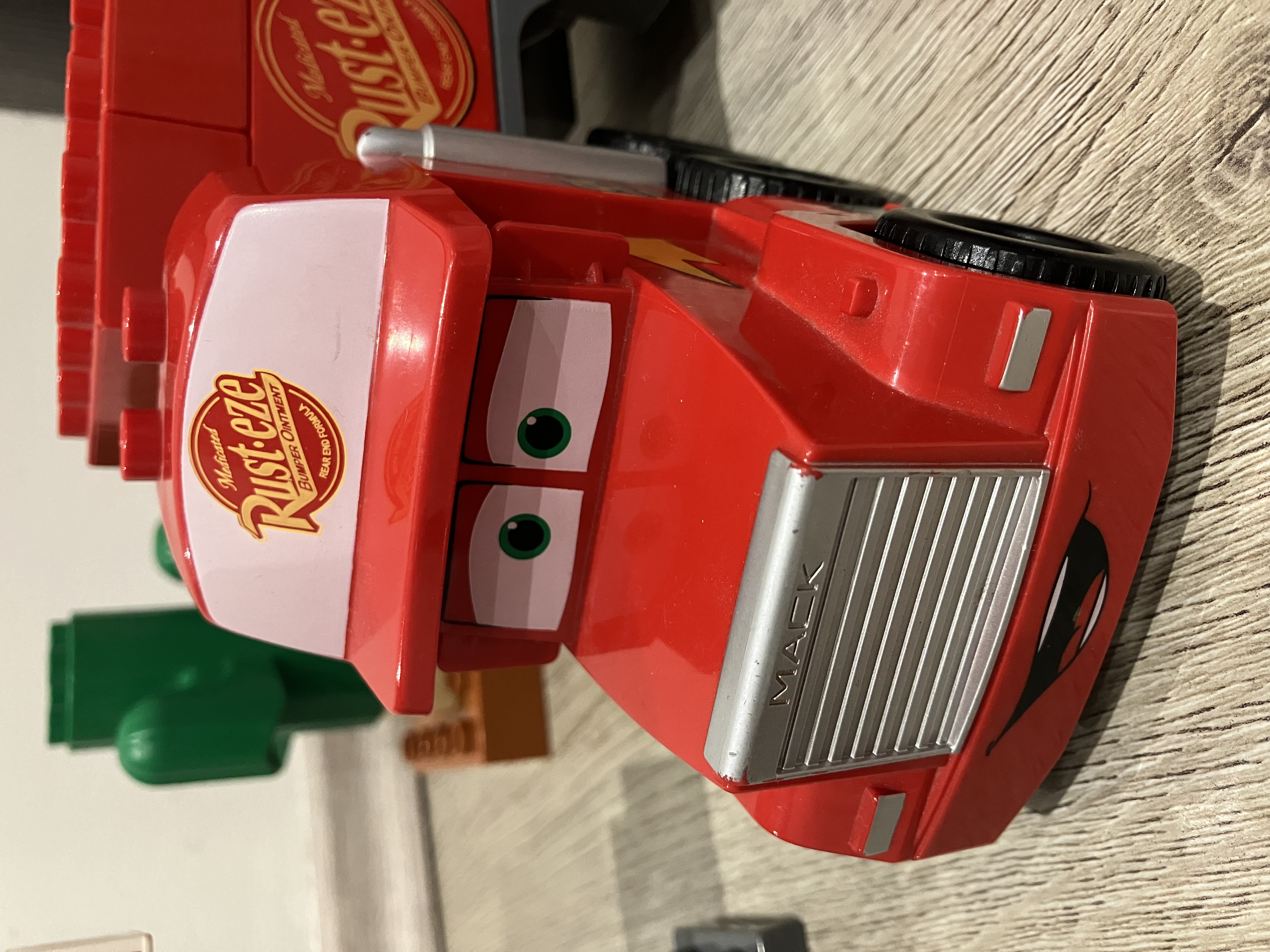 Lego Duplo 5816 Cars Mack na cestě