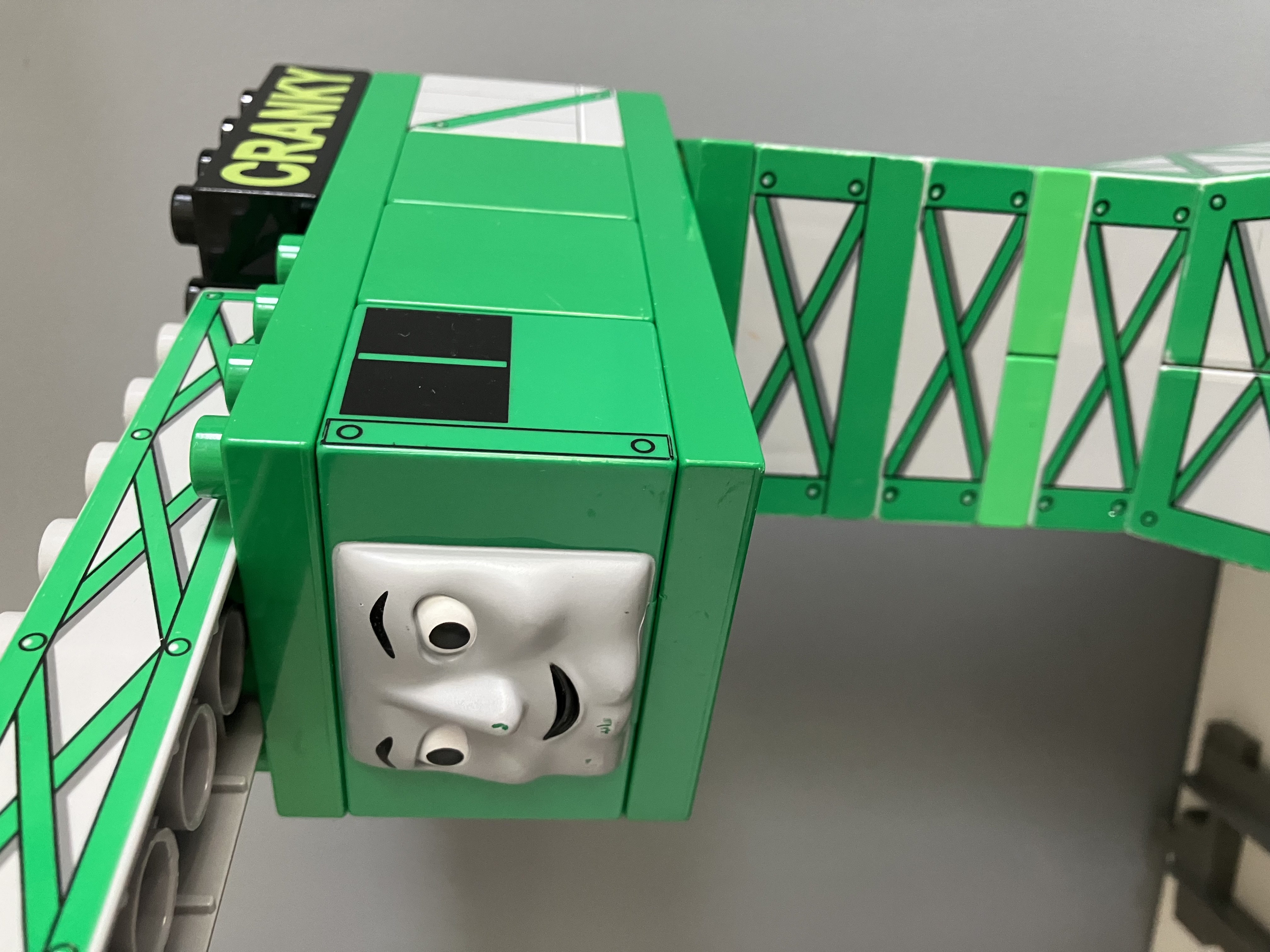 Lego Duplo 3301 - Mašinka Tomáš, Jeřáb CRANKY