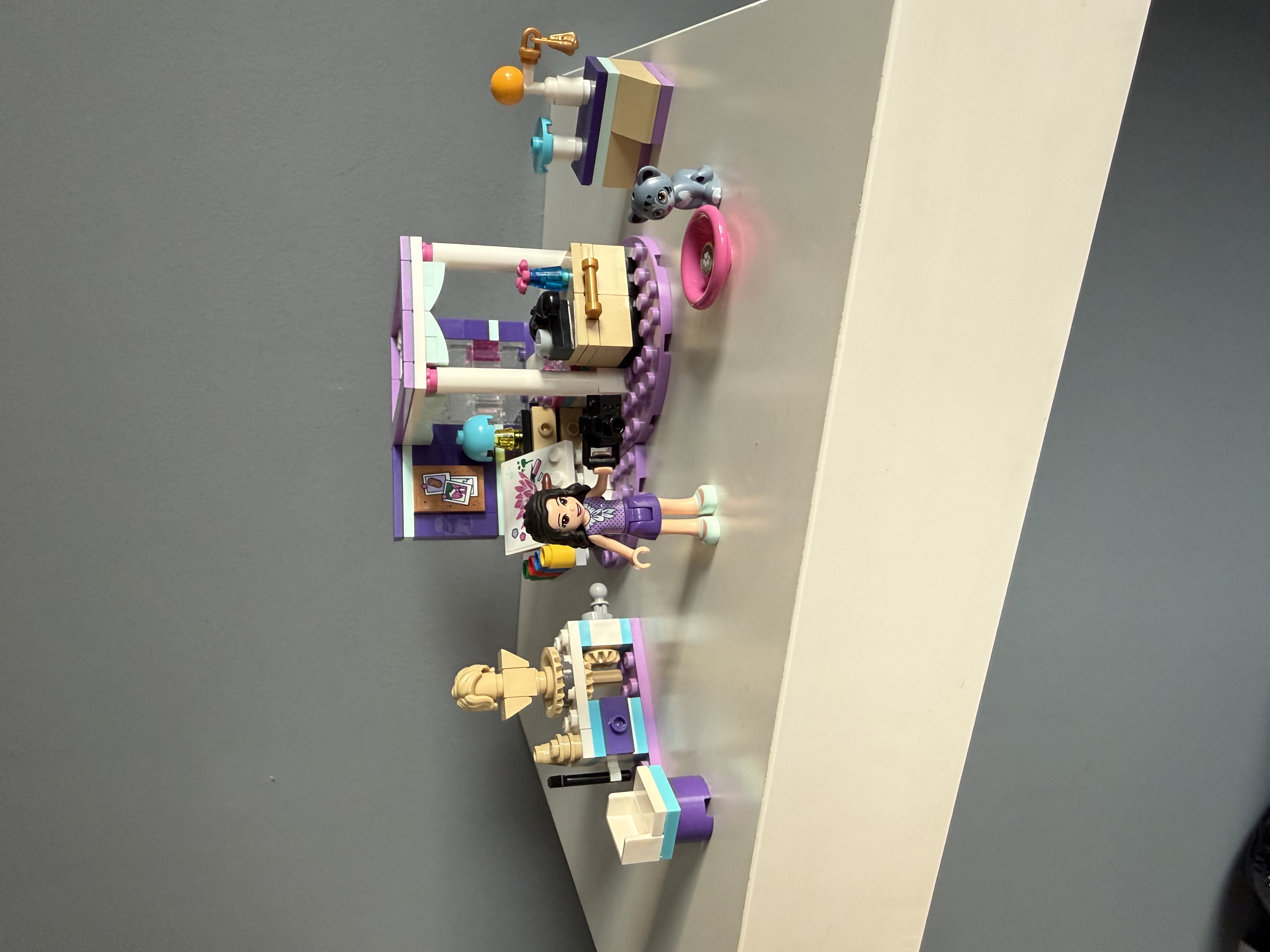 LEGO® Friends 41342 Ema a její luxusní pokojíček