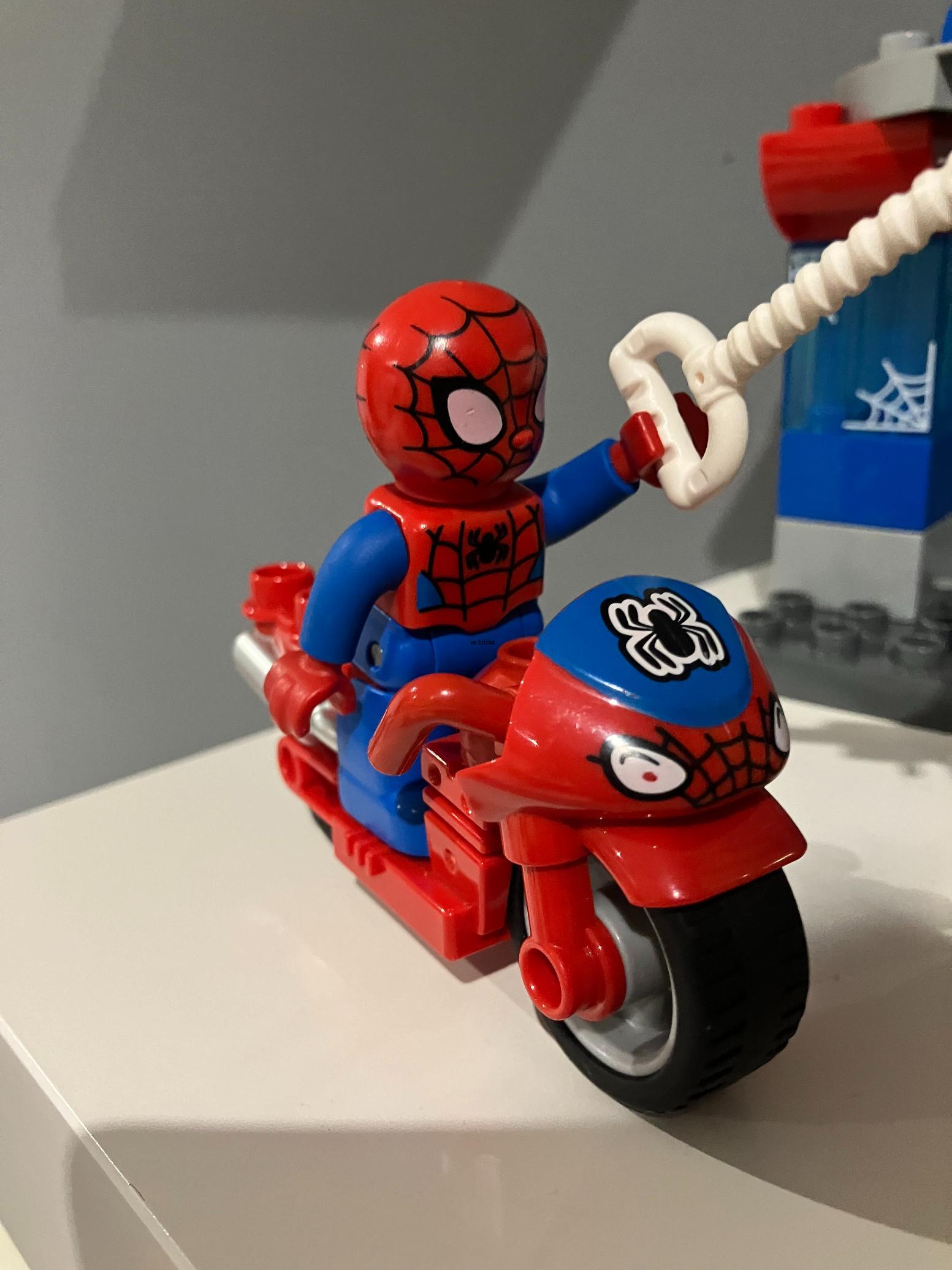 Lego Duplo 10876 Dobrodružství Spidermana a Hulka