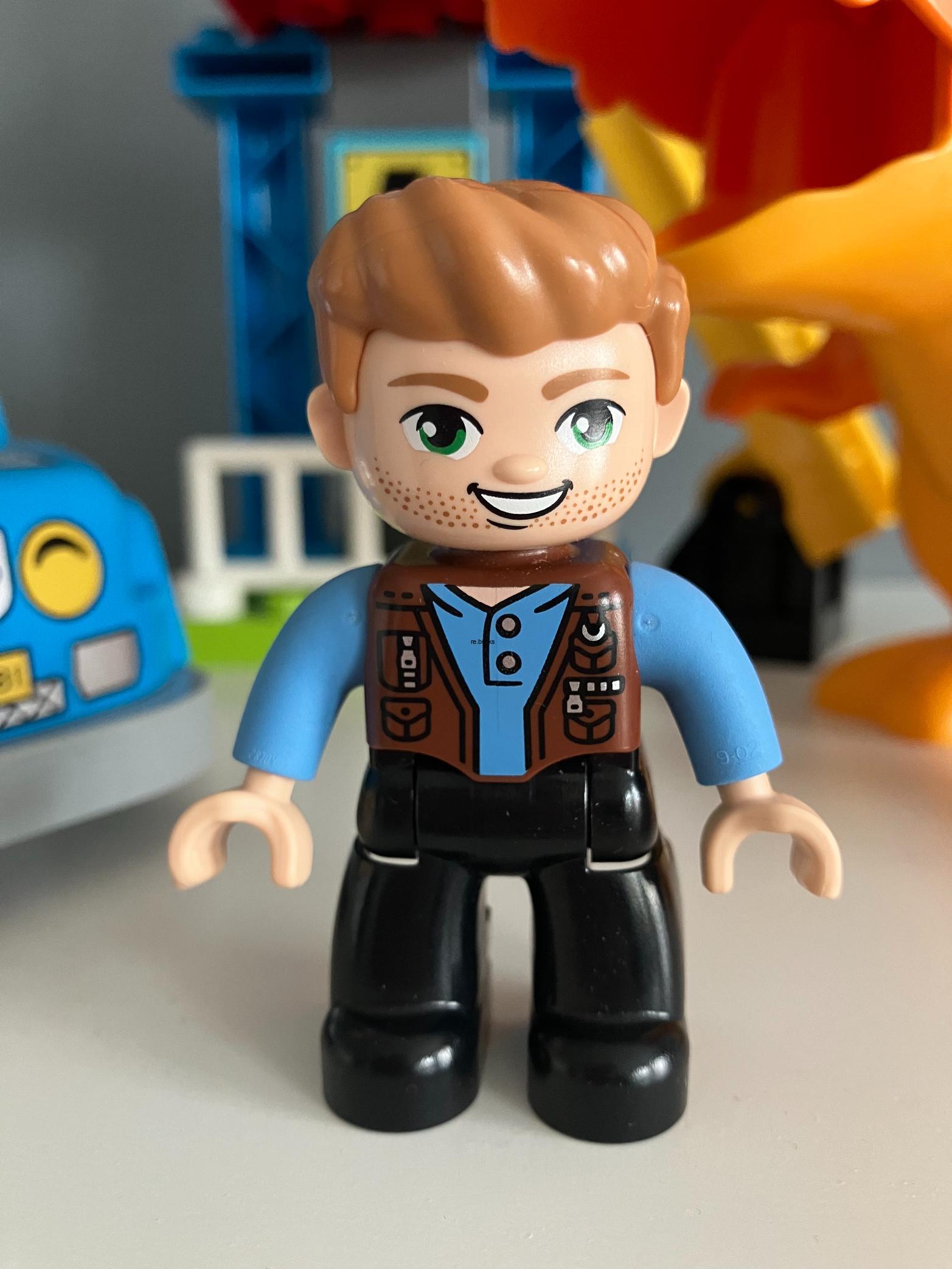 LEGO® DUPLO® Jurský svět 10880 T. rex a věž