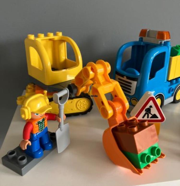 LEGO® DUPLO® 10812 pásový bagr a náklaďák