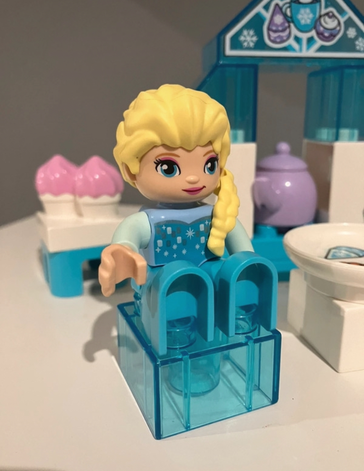 LEGO® DUPLO® 10920 Čajový dýchánek Elsy a Olafa
