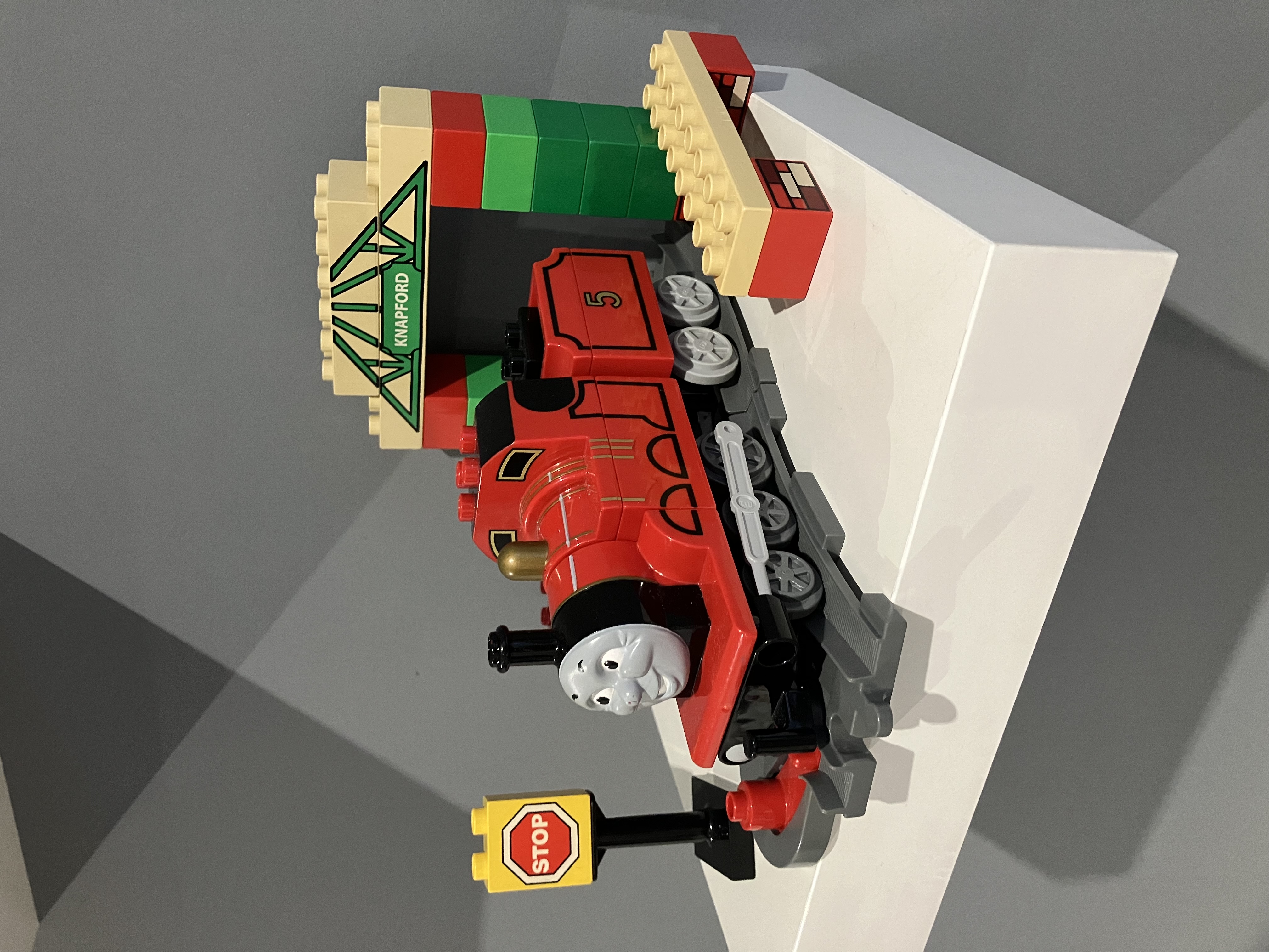 Lego® Duplo® 5552 James na nádraží Knapford
