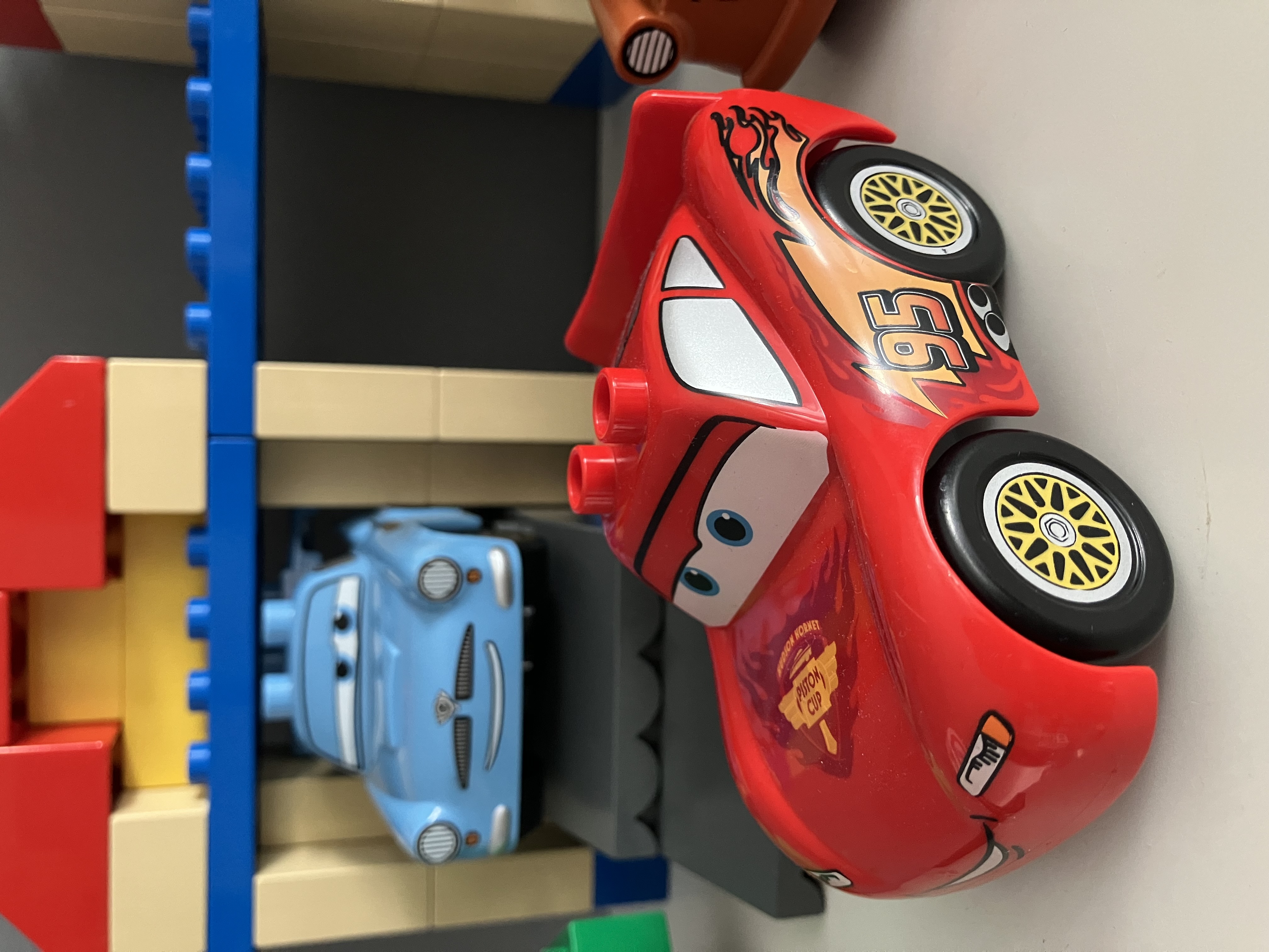 Lego Duplo 5828 - Cars - Big Bentley