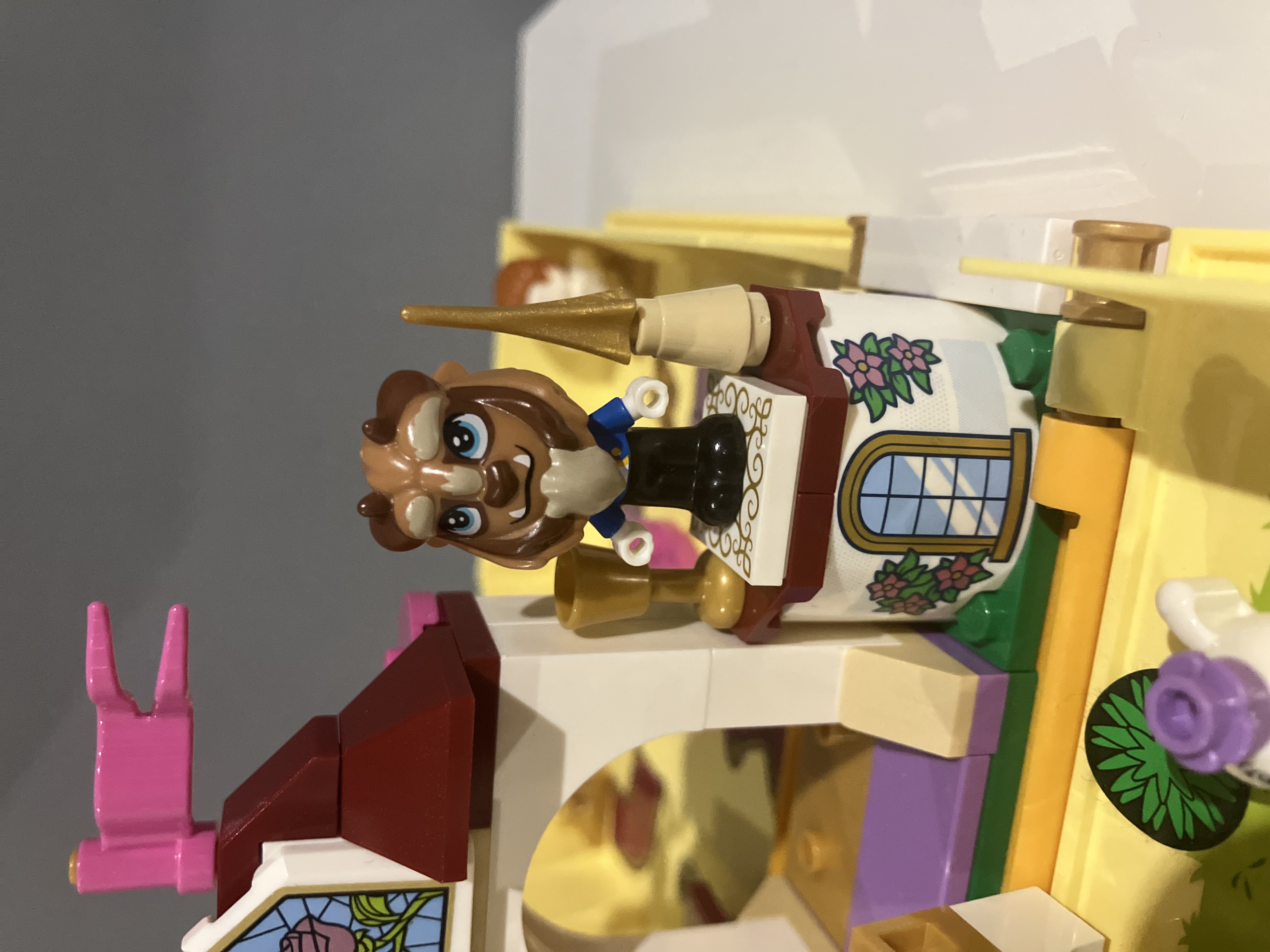 LEGO® Disney Princess 43177 Bella a její pohádková kniha dobrodružství
