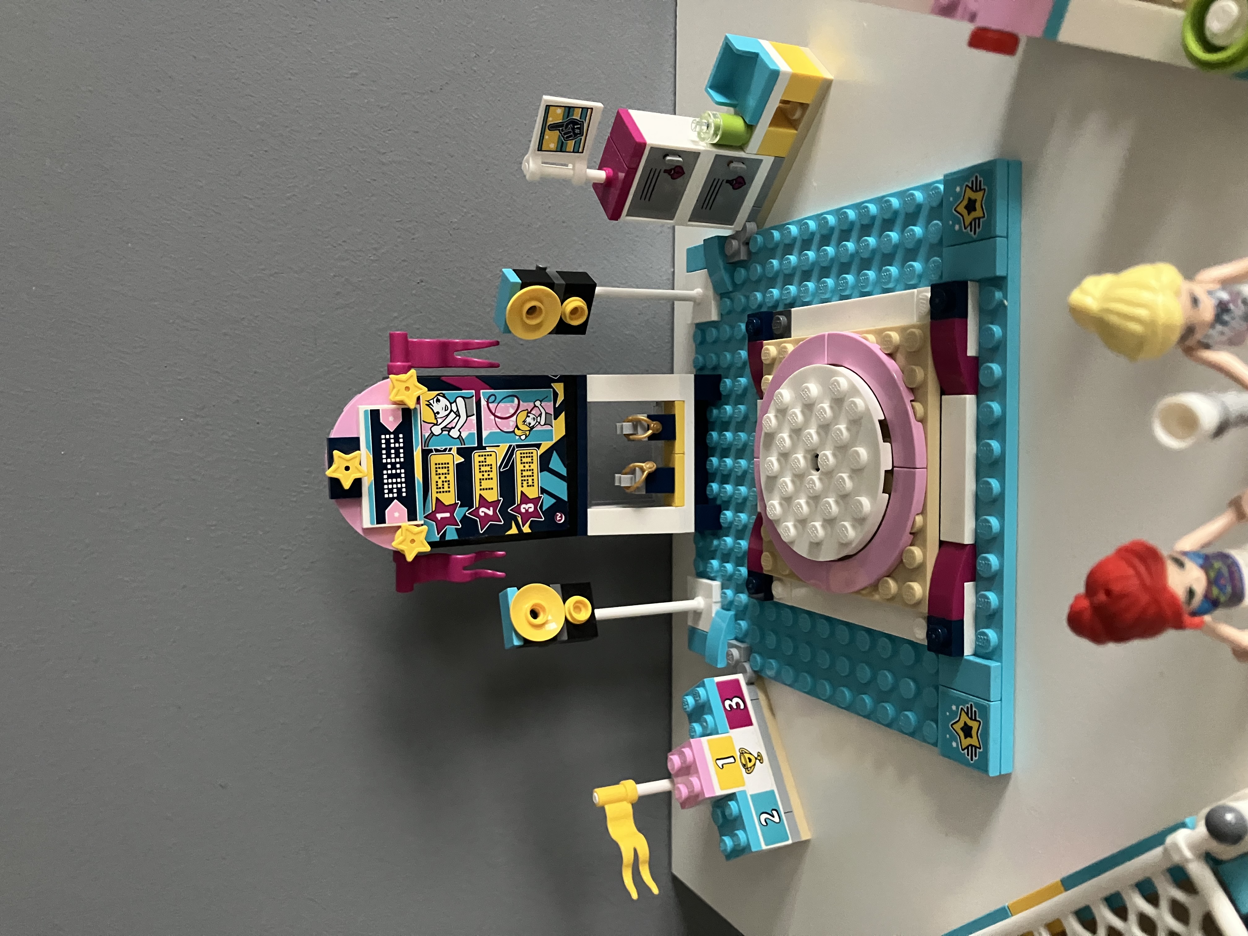 LEGO® Friends 41372 Stephanie a gymnastické představení