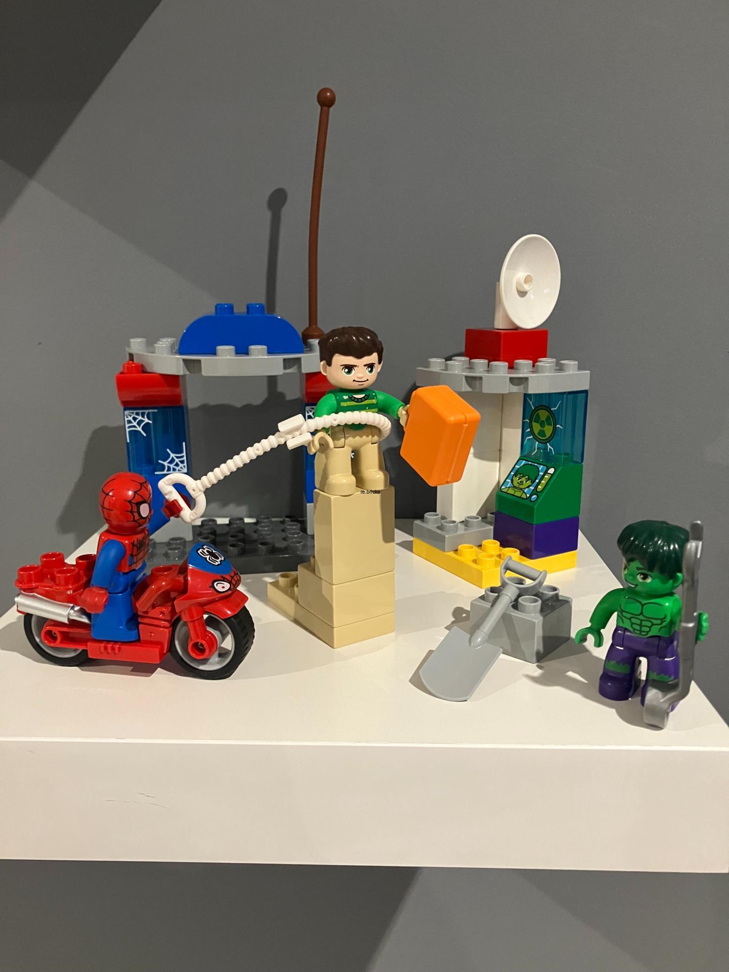 Lego Duplo 10876 Dobrodružství Spidermana a Hulka