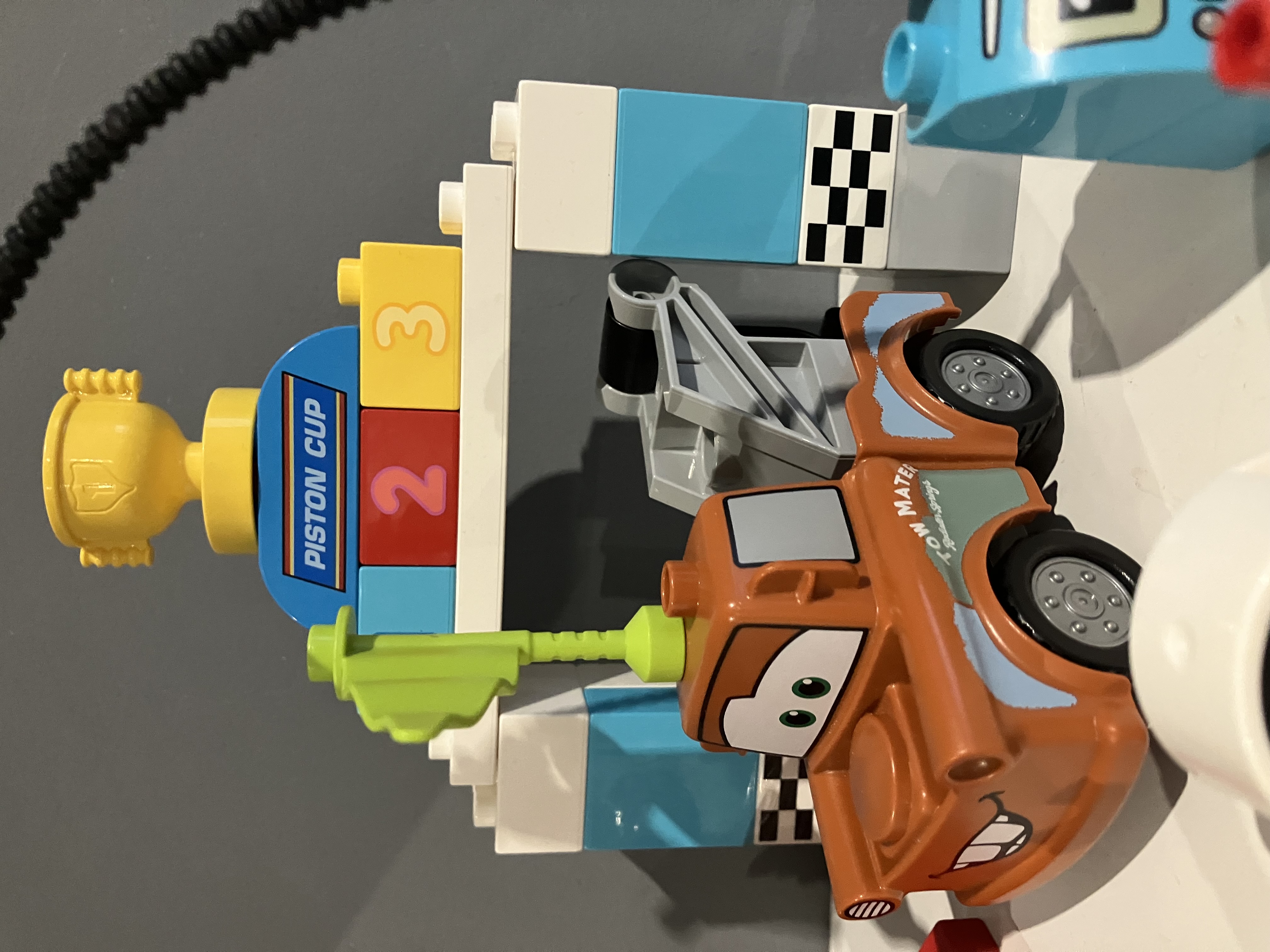 LEGO® DUPLO® 10924 Závodní den Bleska McQueena