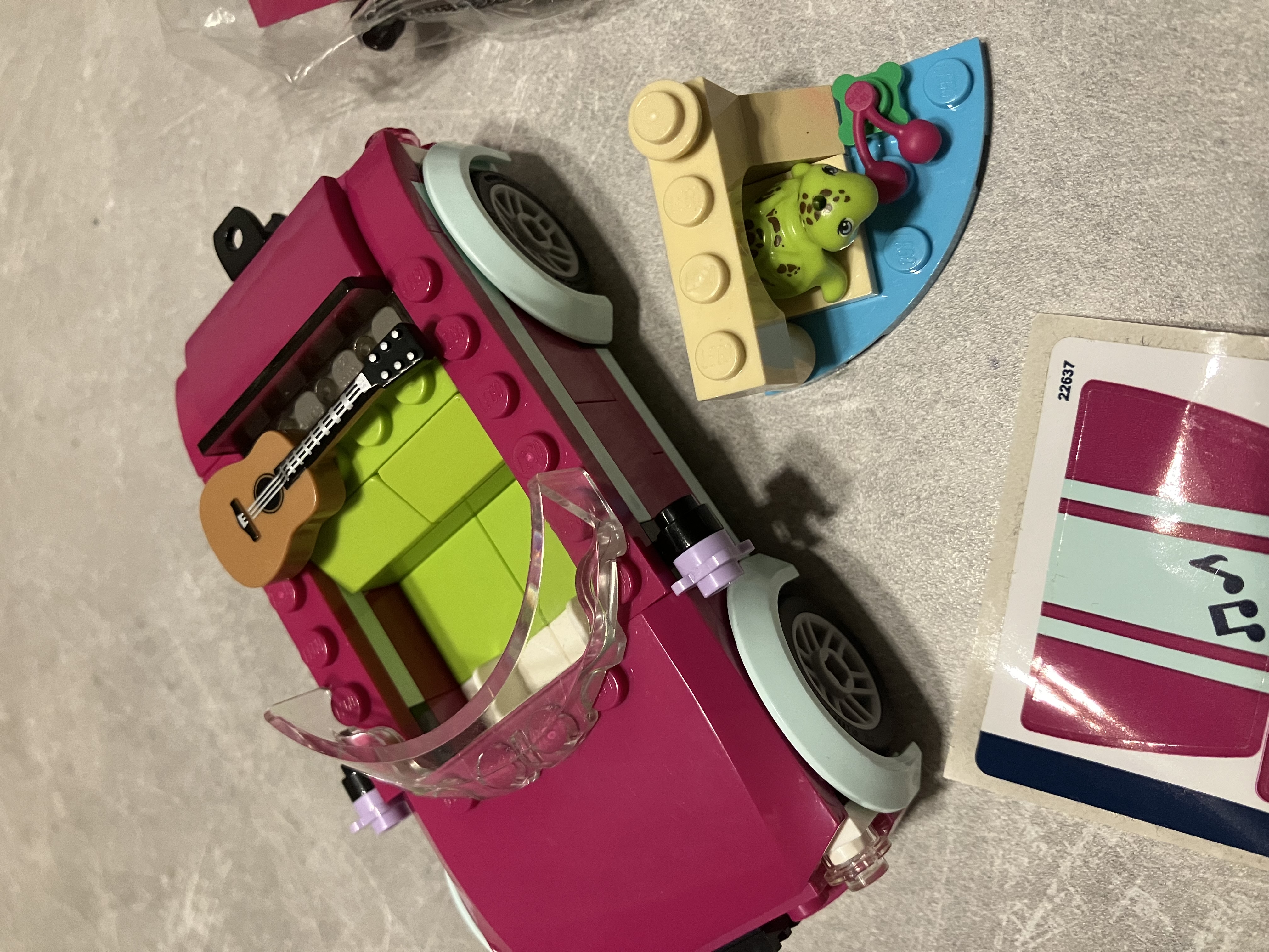 LEGO® Friends 41316 Andrein vůz s přívěsem pro člun