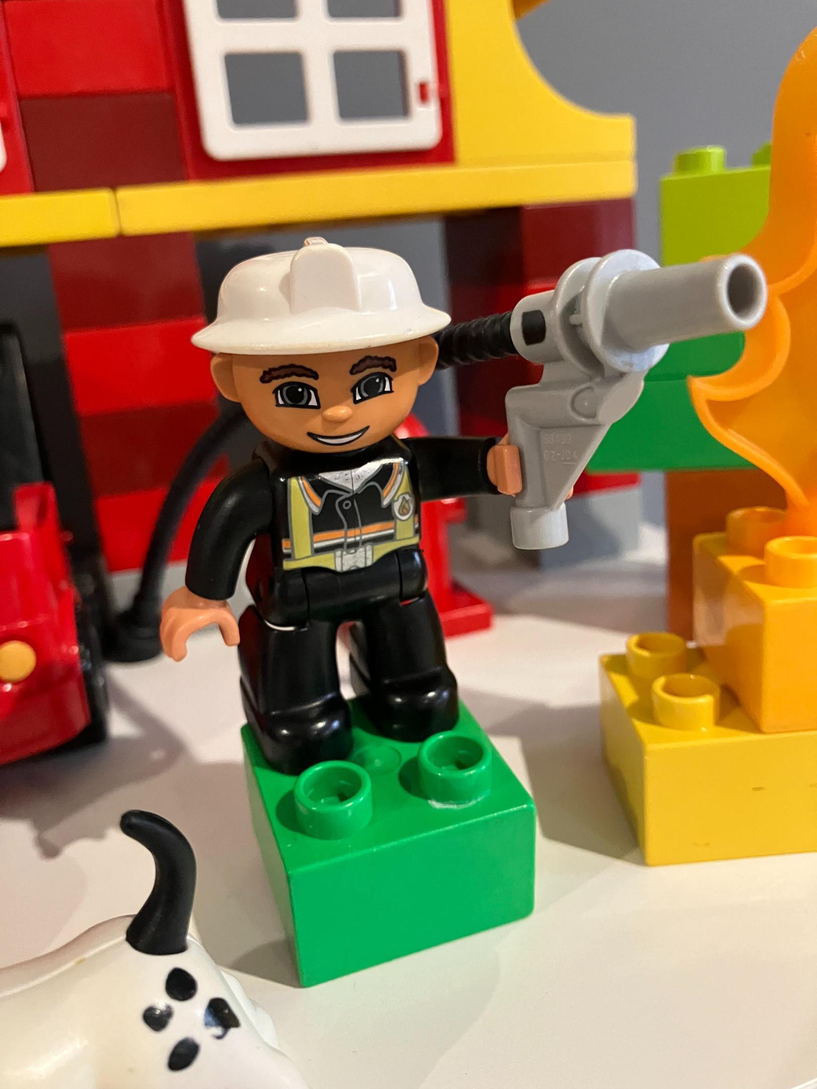 Lego® Duplo® 6138 Moje první hasičská stanice