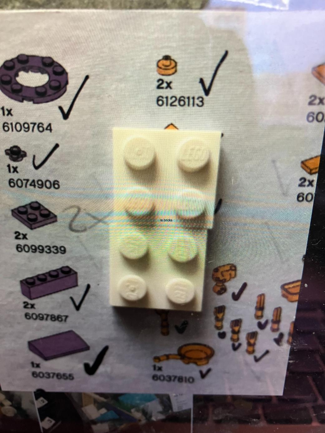 LEGO® Friends® 41135 Livi a její dům popové hvězd