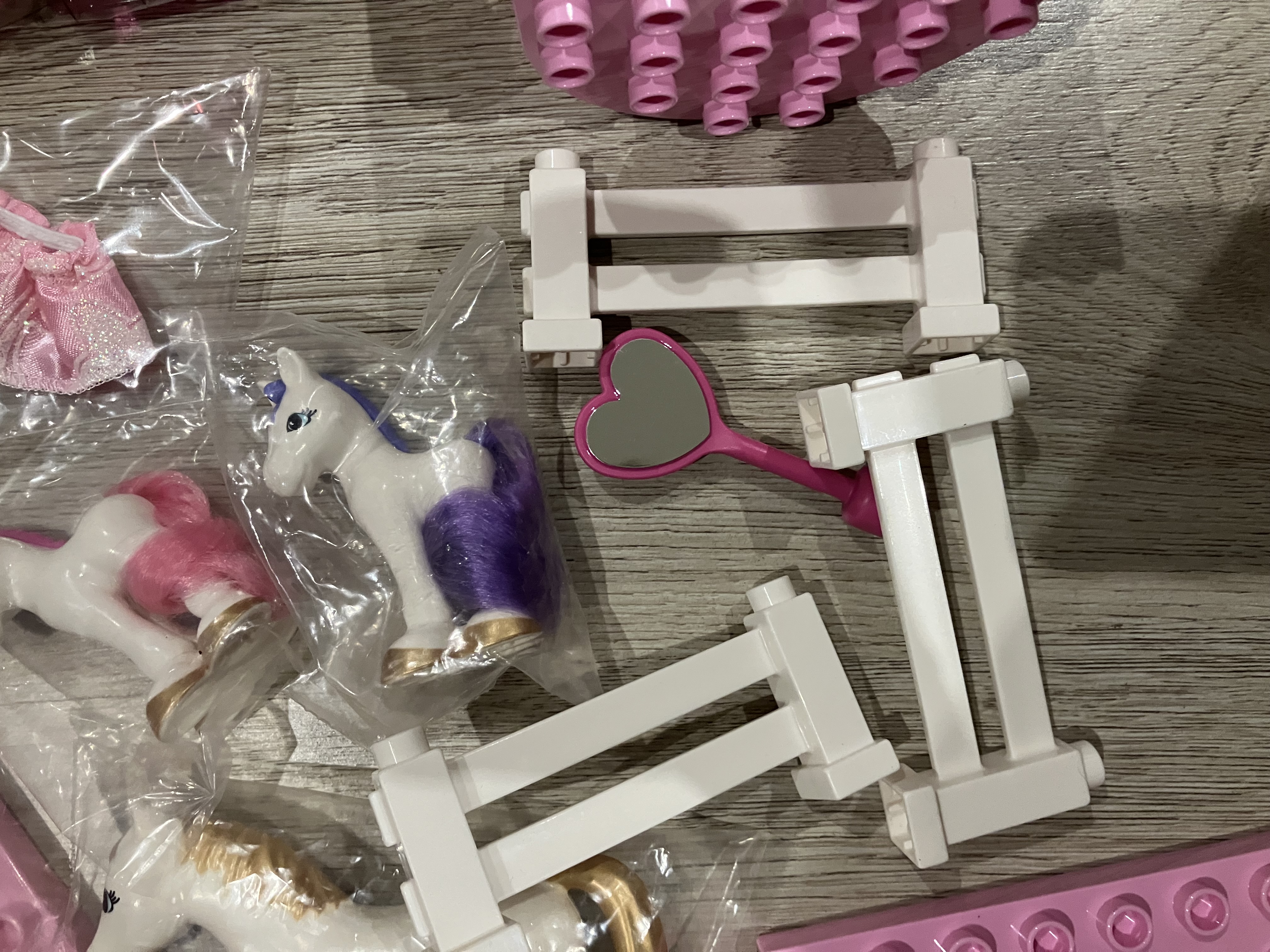 Lego Duplo 4828 Princezniny královské stáje
