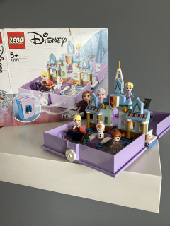 LEGO® Disney 43175 Anna a Elsa a jejich pohádková kniha dobrodružství