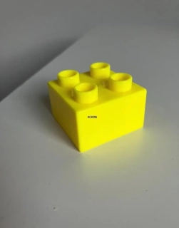 Lego Duplo signální zluta 2x2