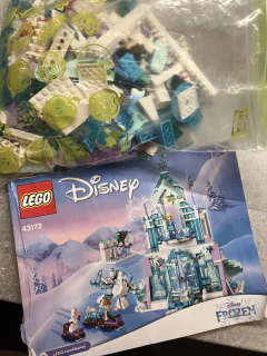 Lego Disney 43172 Elsa a její kouzelný ledový palác